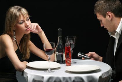 Bad to use phone whilst on date